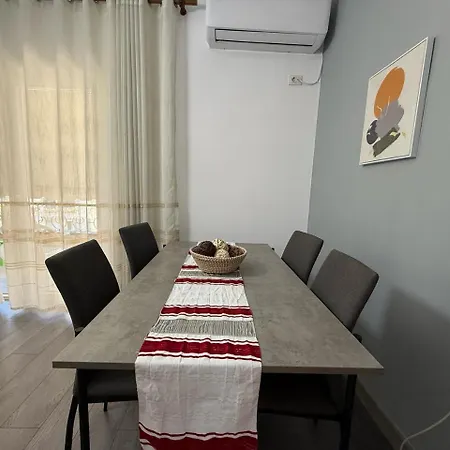 Διαμέρισμα Juli's Spot *